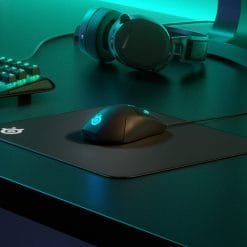 SteelSeries QCK EDGE Cloth Gaming Mouse Pad Medium 9 SteelSeries QCK EDGE Cloth Gaming Mouse Pad Medium - Image 3
