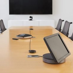 Logitech SmartDock Conference Console for Surface Pro 4 webcam 6 Logitech SmartDock Conference Console for Surface Pro 4 webcam - Image 3