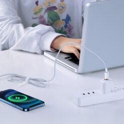 USAMS 1.2m Type C to Lightening 20W Quick Charging Cable PD Data US-SJ484 14 USAMS 1.2m Type C to Lightening 20W Quick Charging Cable PD Data US-SJ484 - Image 7