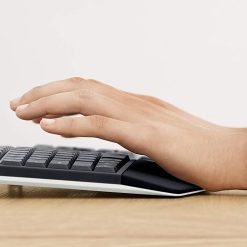 Logitech MK850 Performance Wireless Keyboard and Mouse Combo Bluetooth and USB 2in 1 9 Logitech MK850 Performance Wireless Keyboard and Mouse Combo Bluetooth and USB 2in 1 - Image 5