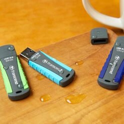 Transcend 128GB 810 JetFlash USB Flash Drive 3.1 - Blue & Black 8 Transcend 128GB 810 JetFlash USB Flash Drive 3.1 - Blue & Black - Image 4